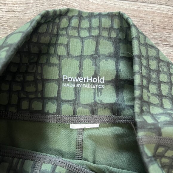 Fabletics Athletic Powerhold Mid Rise Biker Shorts Green Women’s Size S - Picture 6 of 6